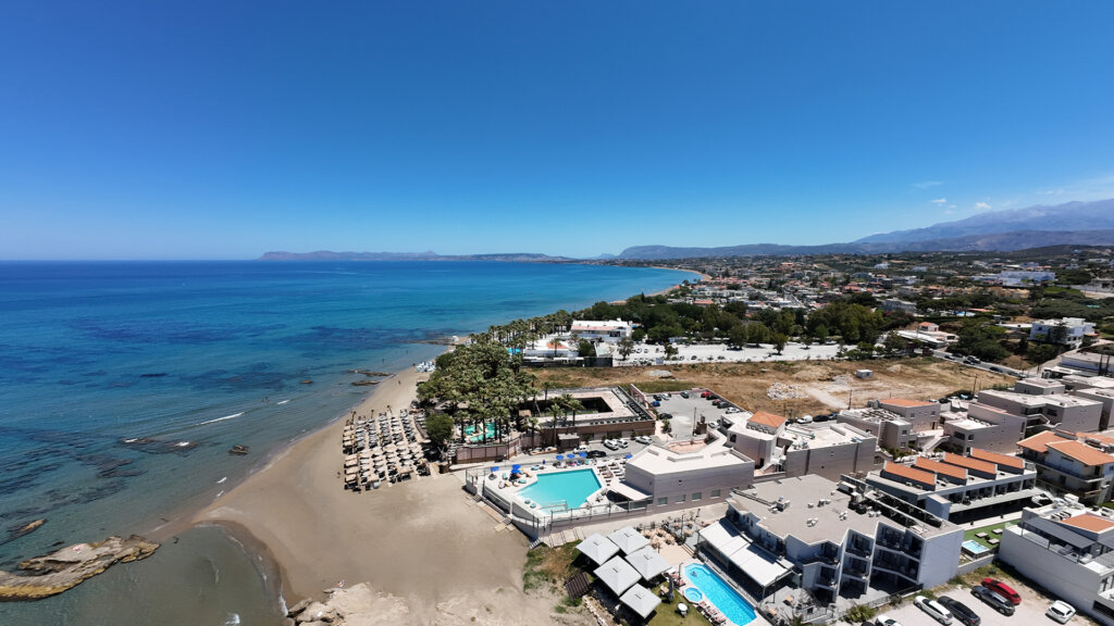 chrispy beach resort in agia marina