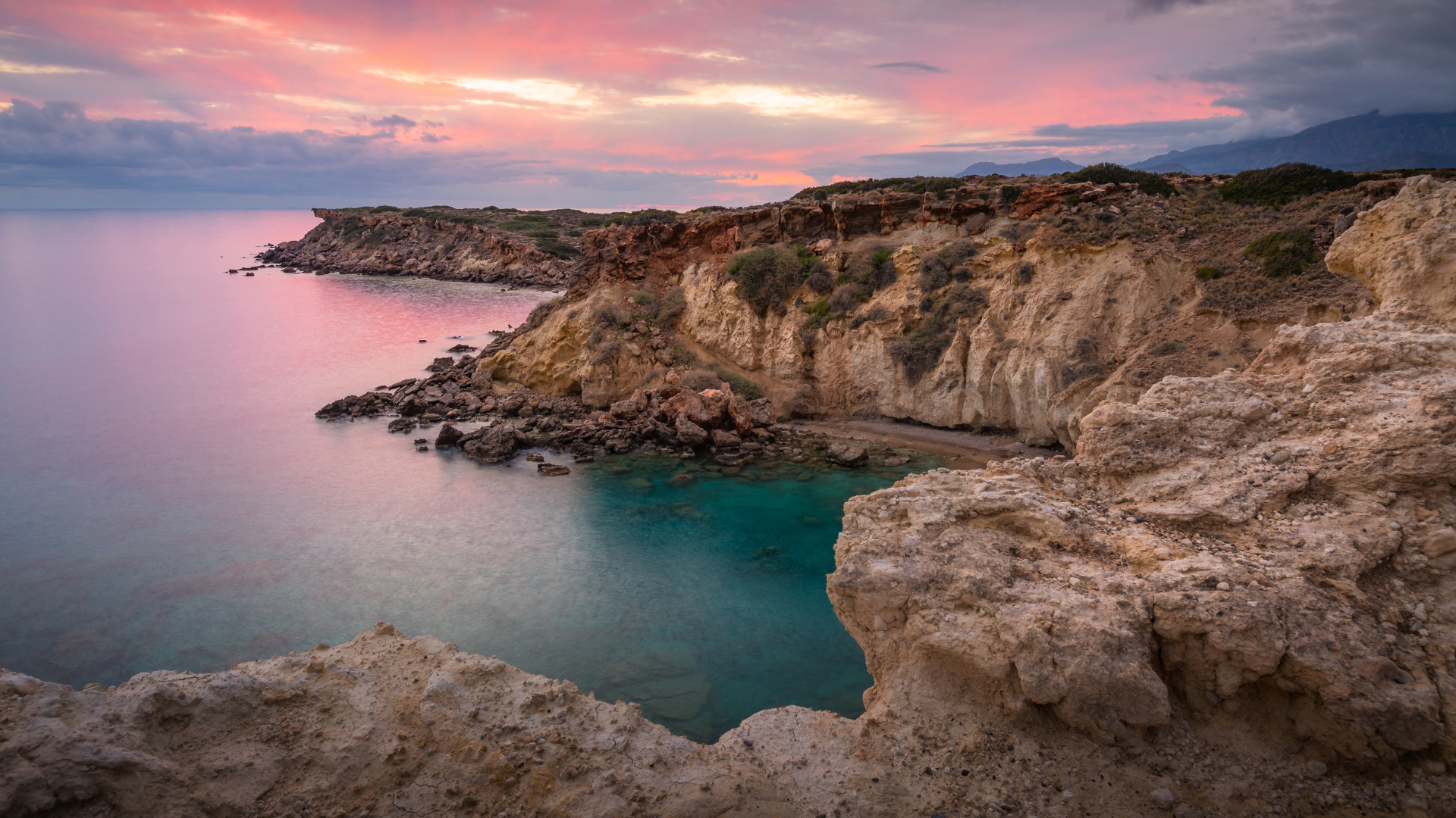 Discover Crete Island