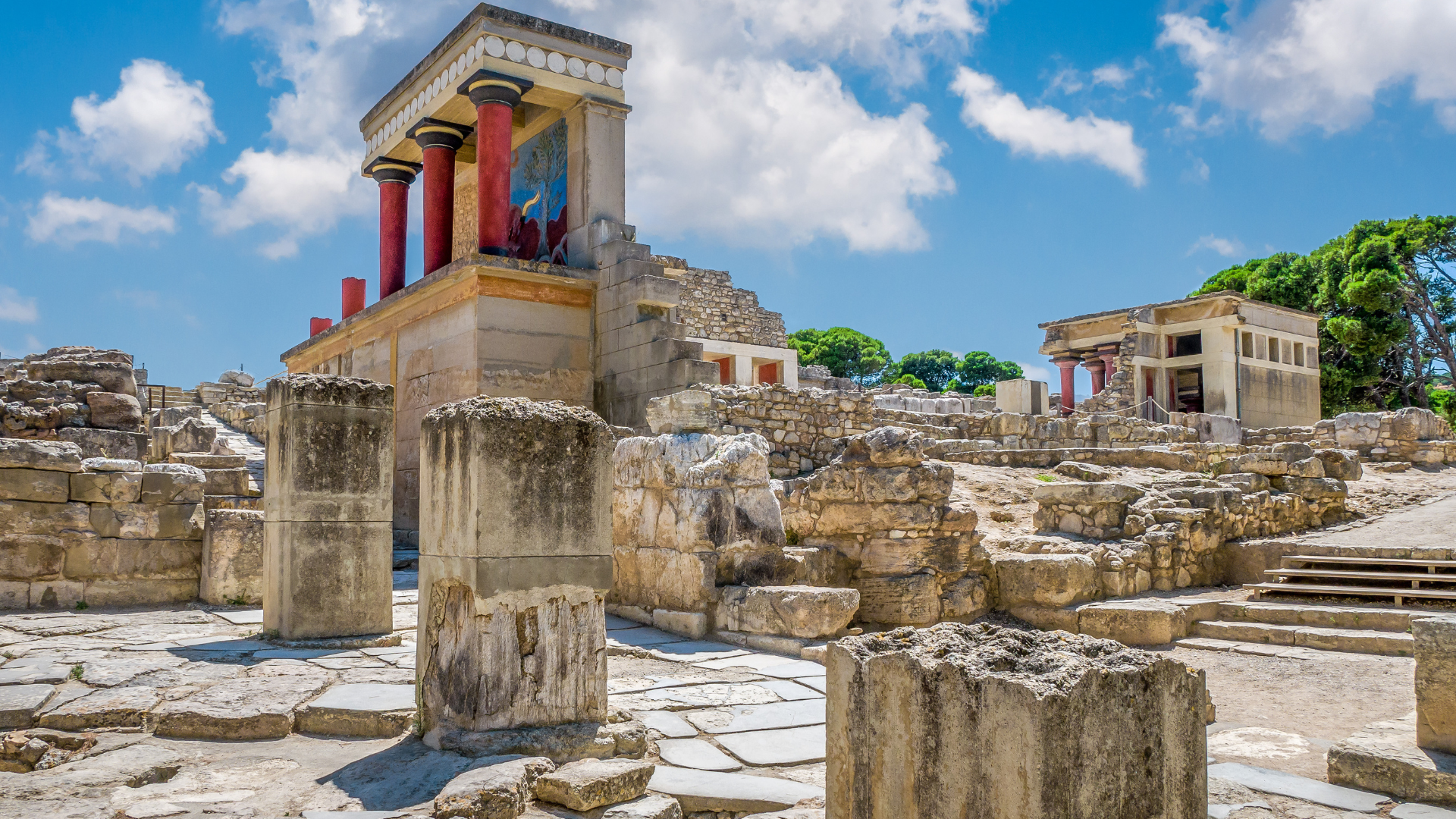 Discover Knossos